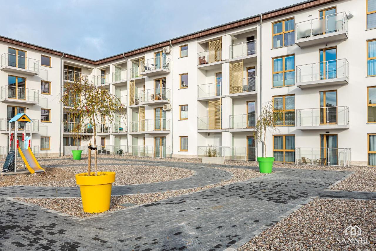 Apartament Lazure Przy Lesie-Sloneczne Tarasy Dziwnowek-Sannel Apartments For Rent Exterior photo